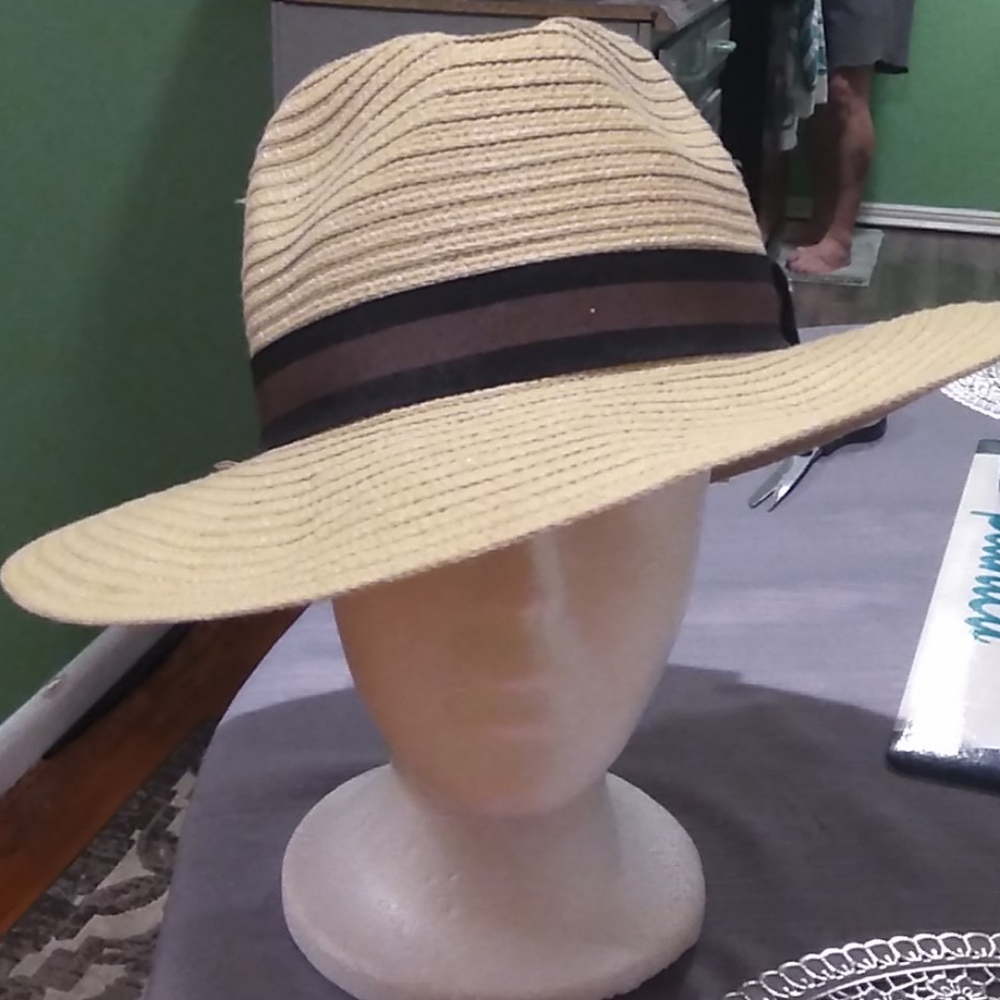 Gardening hat